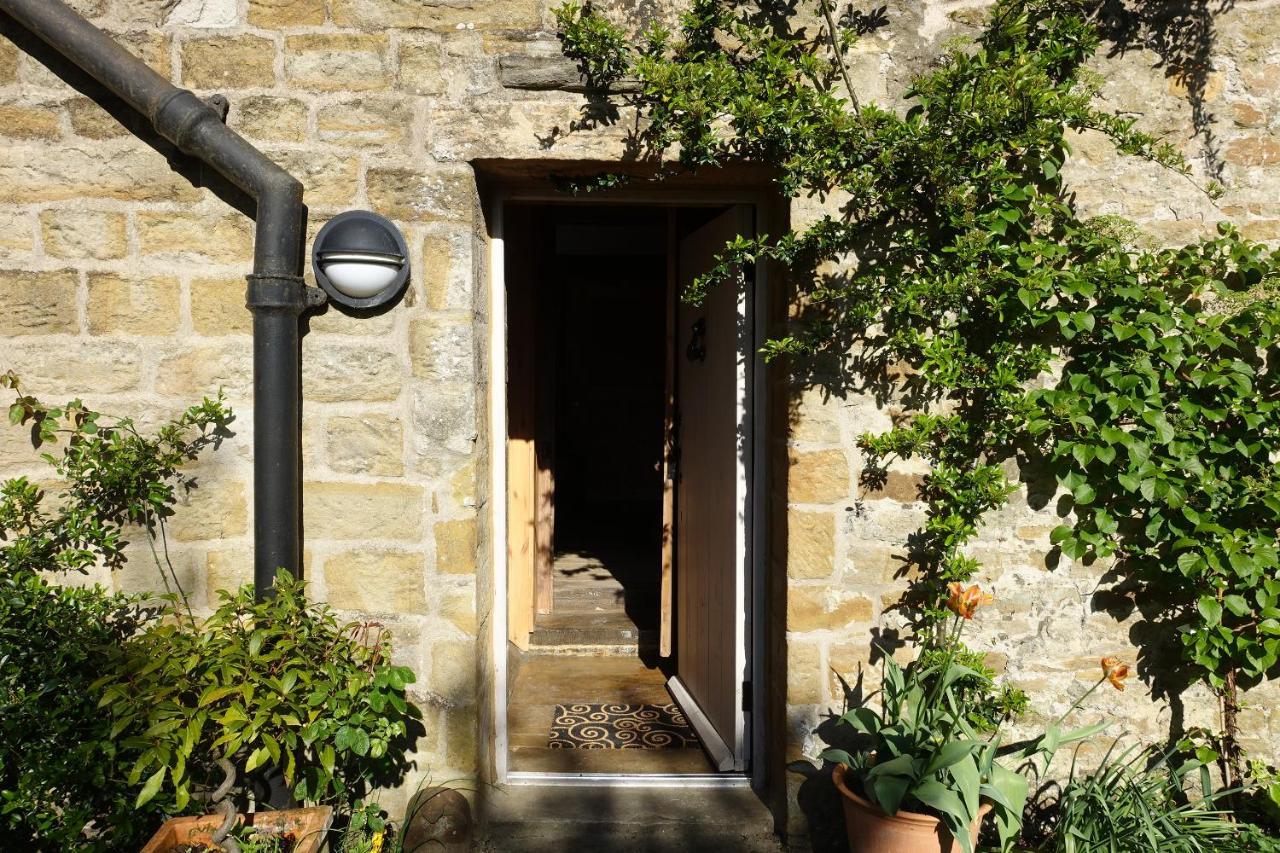 Shed End, In 18Th Century Lothersdale Mill Bd20 8En Exterior photo